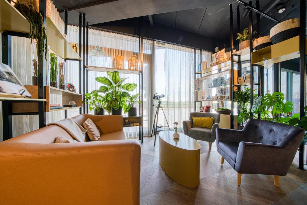 Отель Vienna House Easy By Wyndham Amsterdam Airport Schiphol Хоофддорп Экстерьер фото
